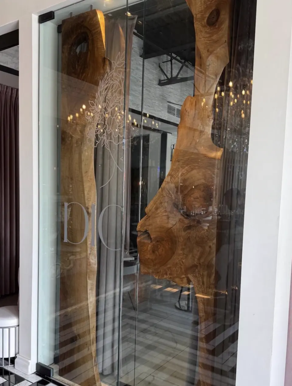 Diosa, Downey, CA — glazing by JD Glass, photo 2
