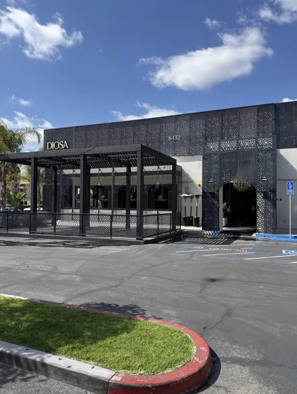 Diosa, Downey, CA — glazing by JD Glass, photo 3