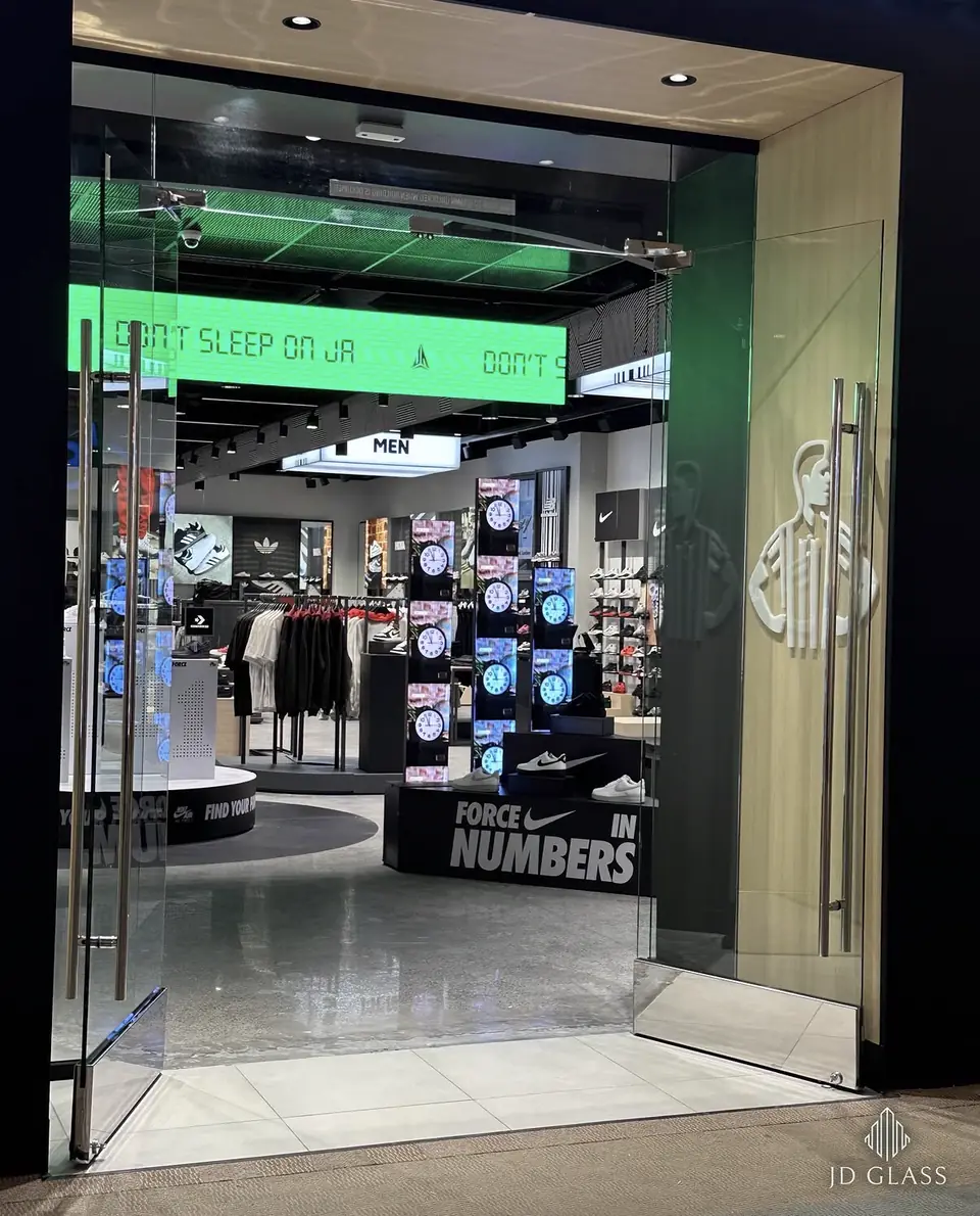 Foot Locker, Imperial Valley Mall, El Centro, CA